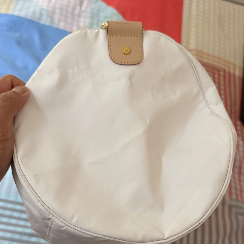 Lesportsac x Tokidoki White Duffle Bag with Strap - Picture 9 of 14